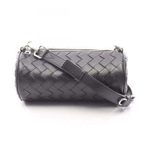 BOTTEGA VENETA Black Leather Intrecciato Shoulder Bag